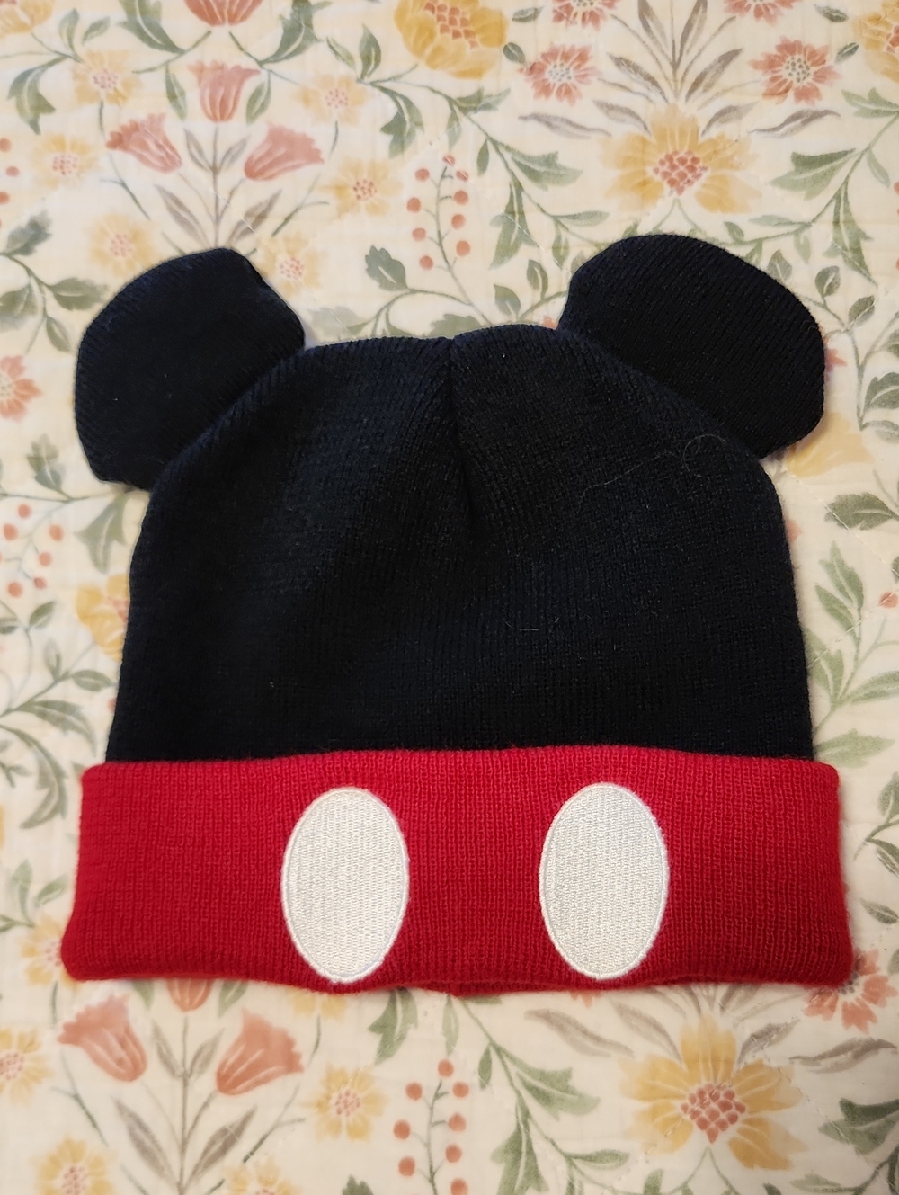 Disney Black and Red Kids Mickey Ear Beanie Hat